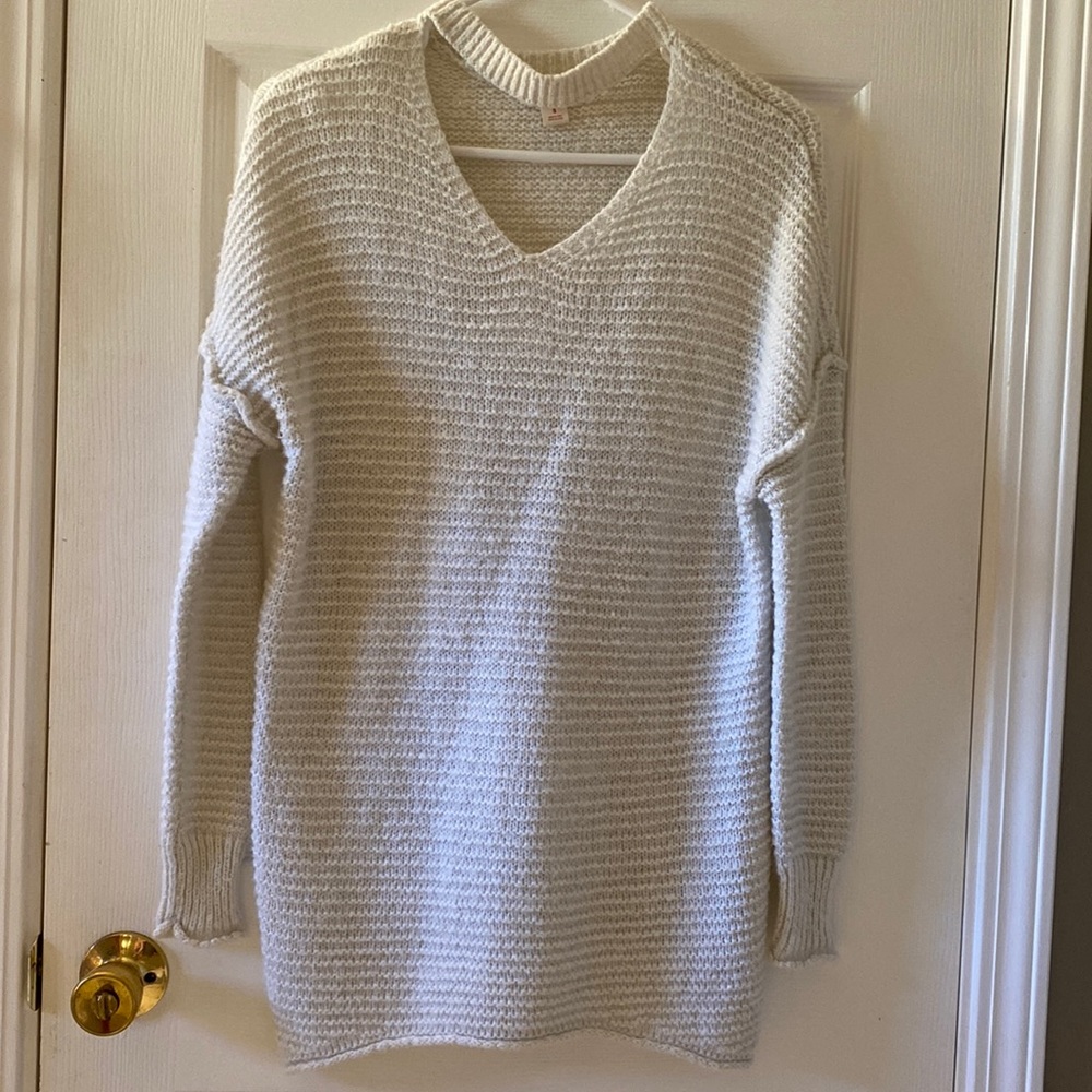 Mossimo cream colored size Small sweater.